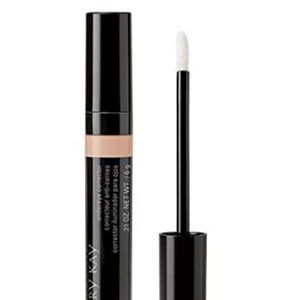 Mary Kay® Undereye Corrector